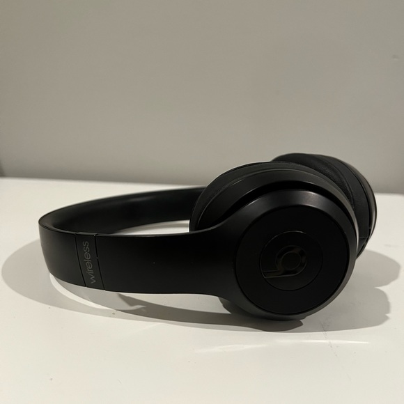 Beats by Dr. Dre Beats Studio³ Wireless (ORIGINAL PACKAGING) - Picture 4 of 11